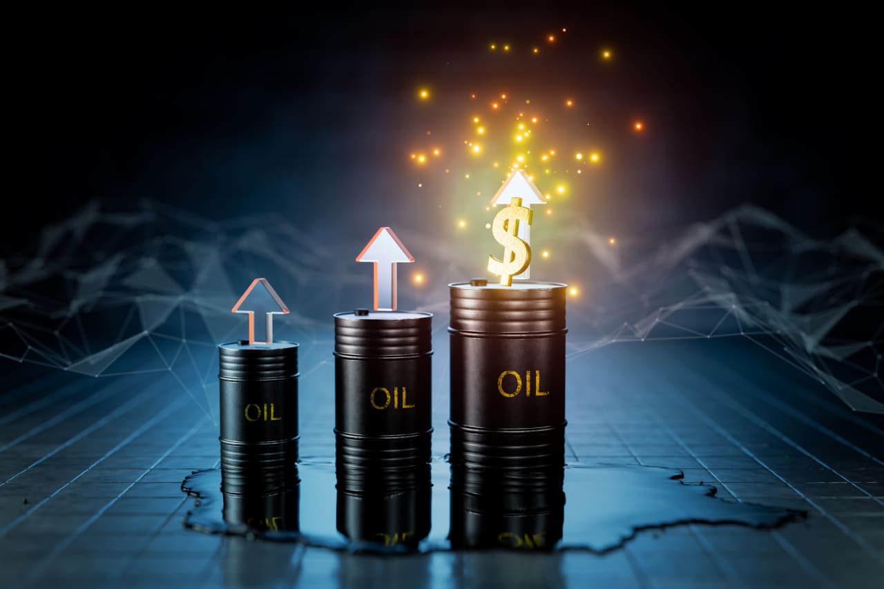 Oil is now flowing out of the Persian Gulf like before the Iran war. Why prices may still not come down anytime soon. — MarketWatch, Sydney Business news