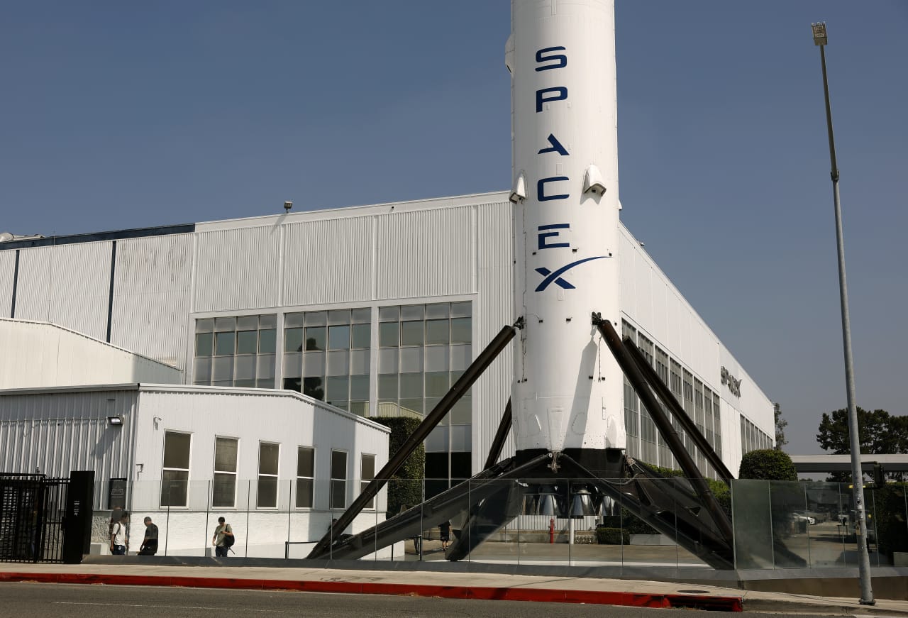 Why SpaceX’s stock is surging — and lifting the broader AI universe along with it — MarketWatch