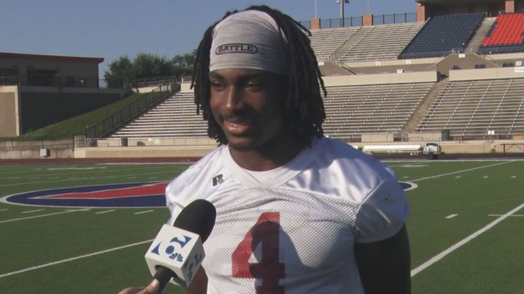 Midway's Lathan Whisenton sets school record for career rushing touchdowns — KCEN (Central Texas), Sydney Schools news